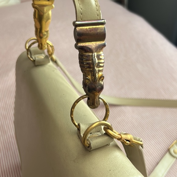 Vintage Cream Purse - Picture 3 of 8